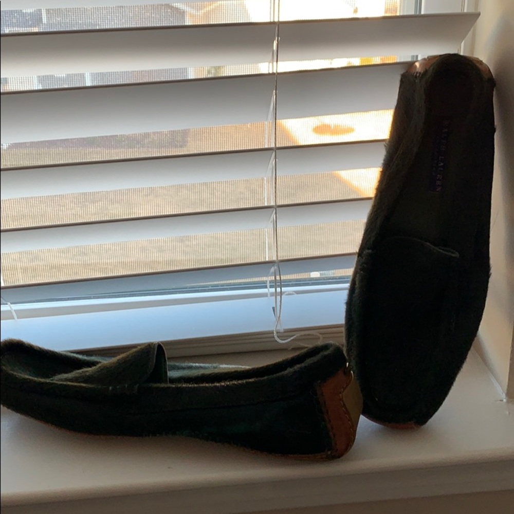 Driving shoes